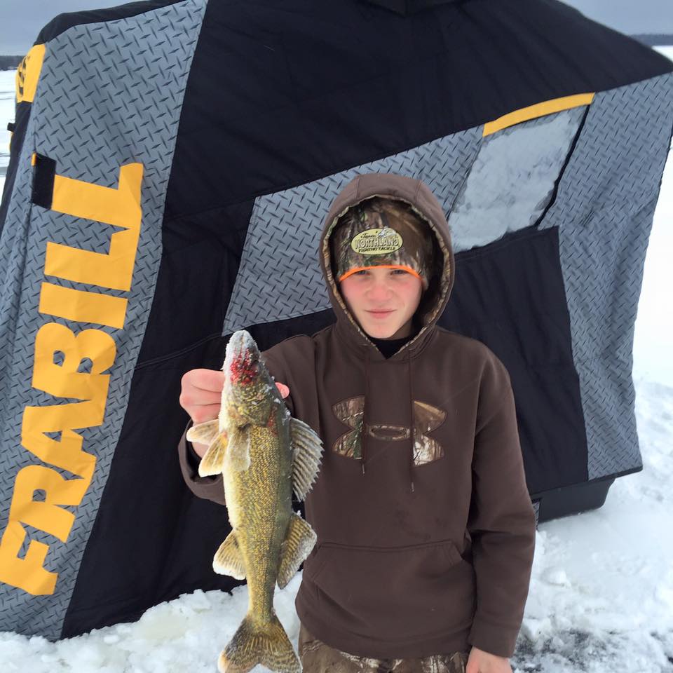 PIGS IN BAY DE NOC! - Ice Fishing Forum - Ice Fishing Forum