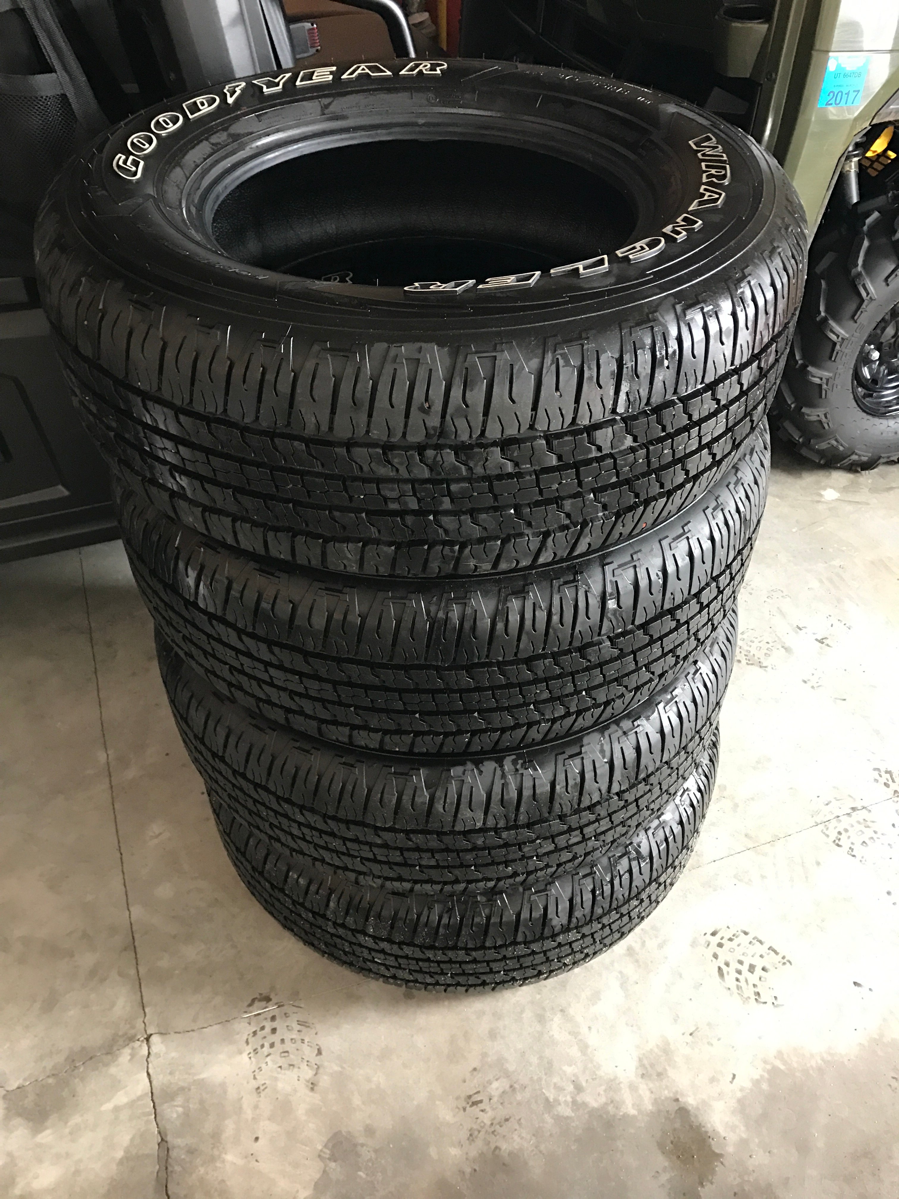 4 Like New Goodyear Wrangler Fortitude HT tires off 2016 F-150 - Classified  Ads | In-Depth Outdoors
