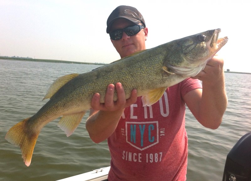 Manitoba Fishing Suggestions for Day Trips Near Winnipeg? Walleye