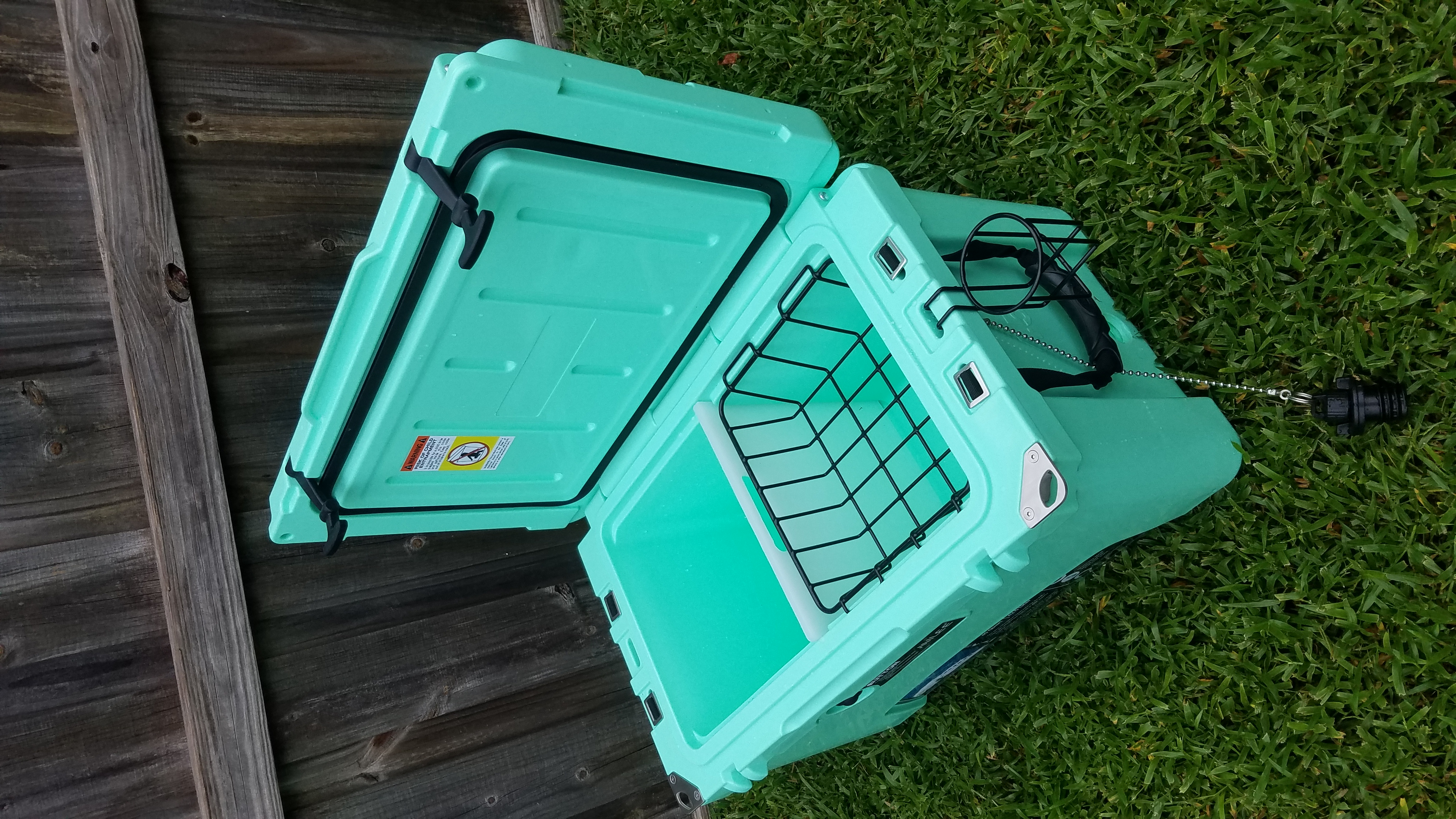 Milee cooler with sales wheels