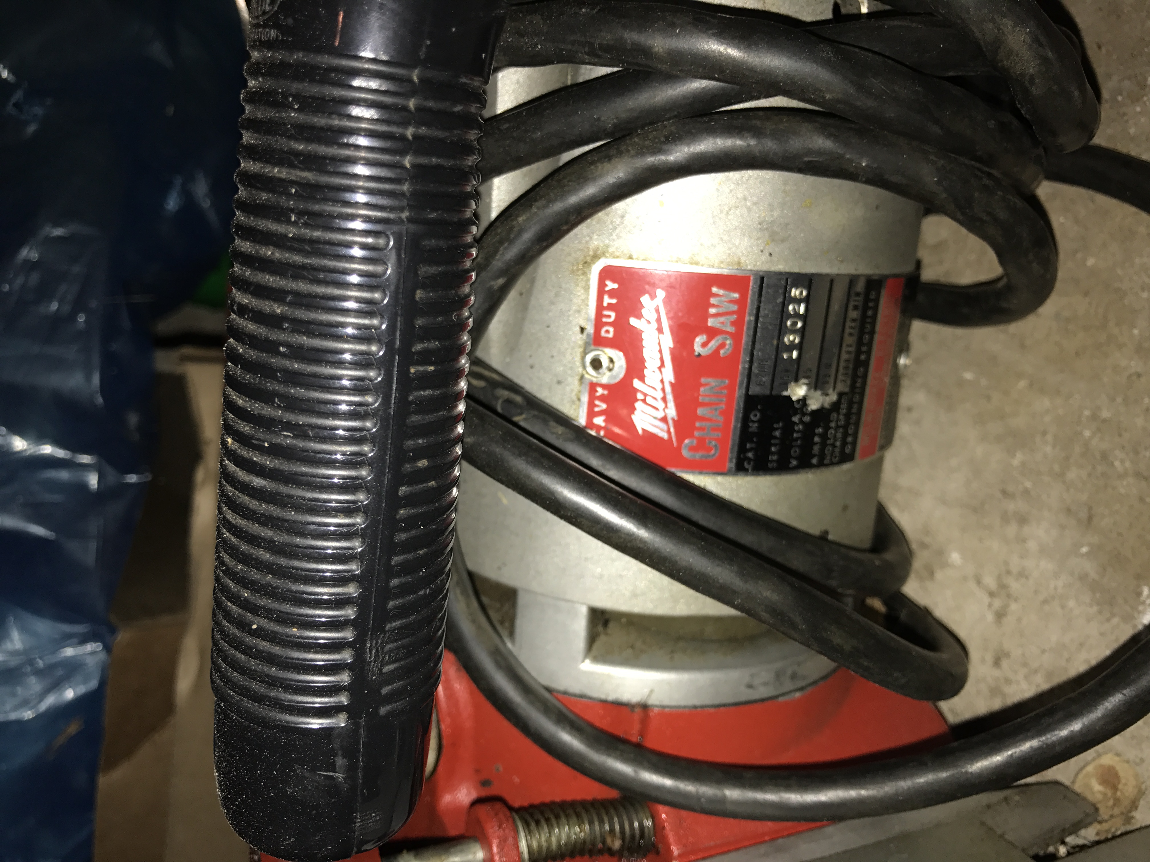 Old milwaukee electric on sale chainsaw