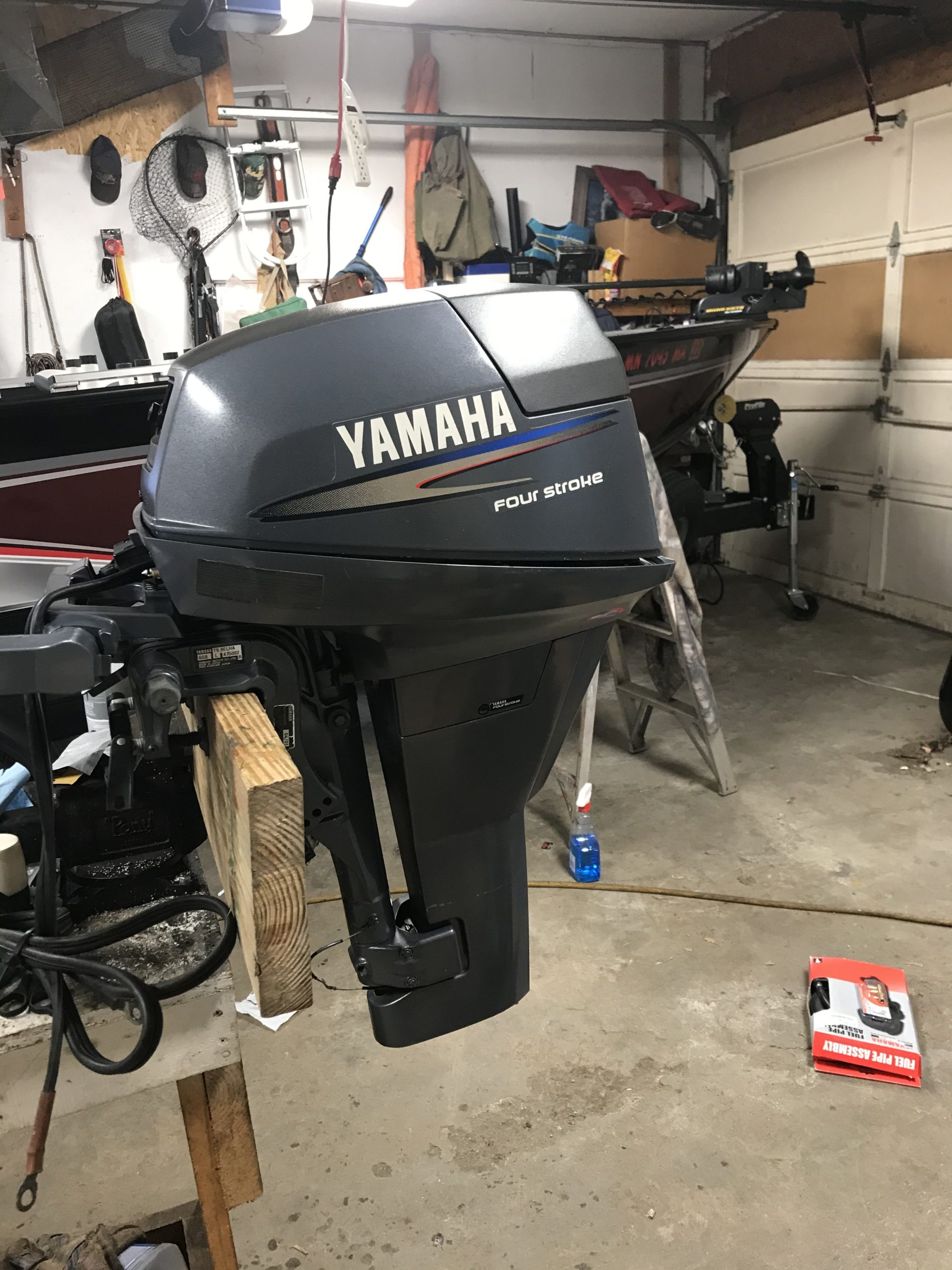 Yamaha Marine Outboard Engine Cowling Spray Paint - 8D - Dark Blue
