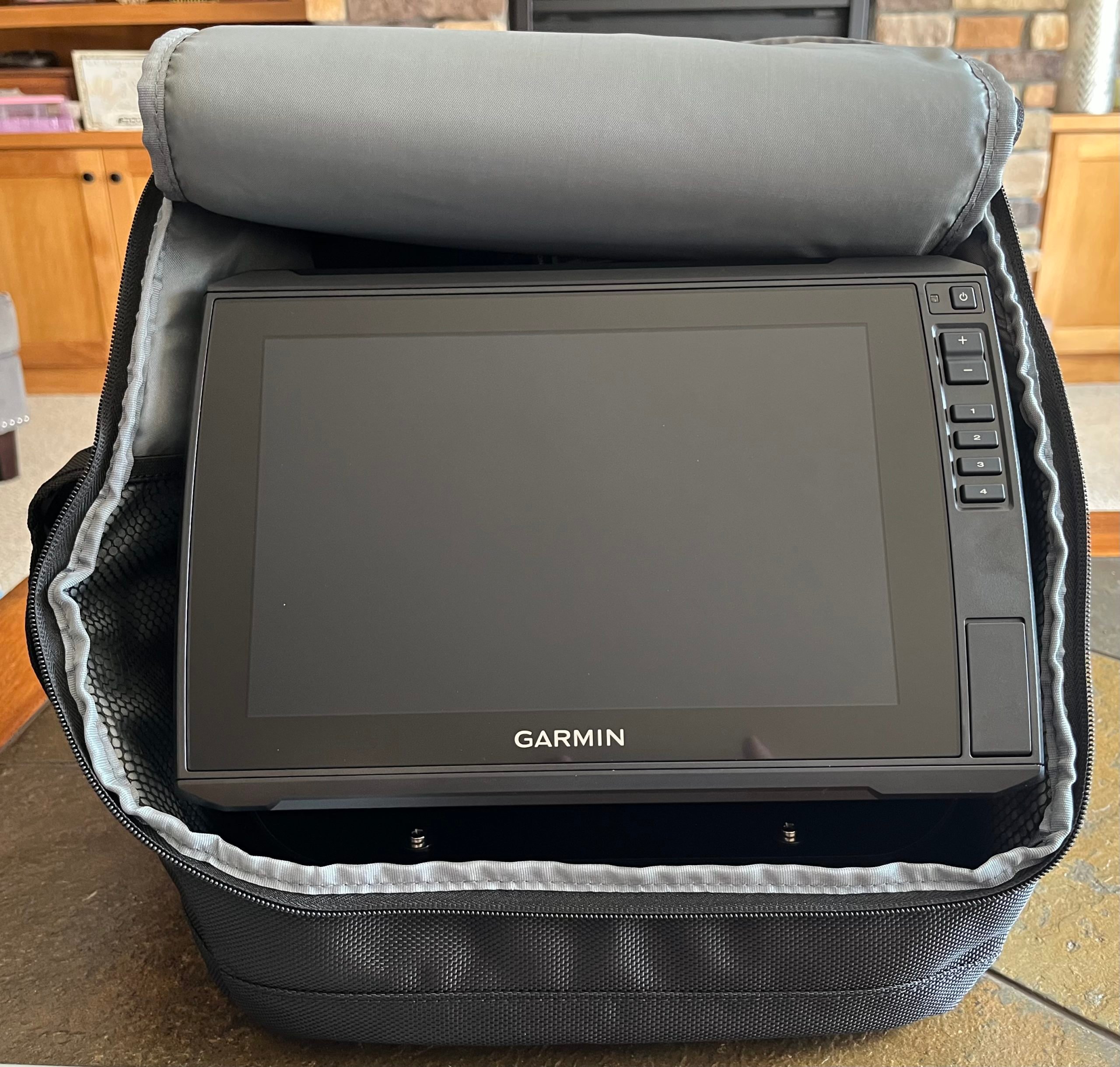 Garmin Livescope Bundle Weights (Different cases, screens