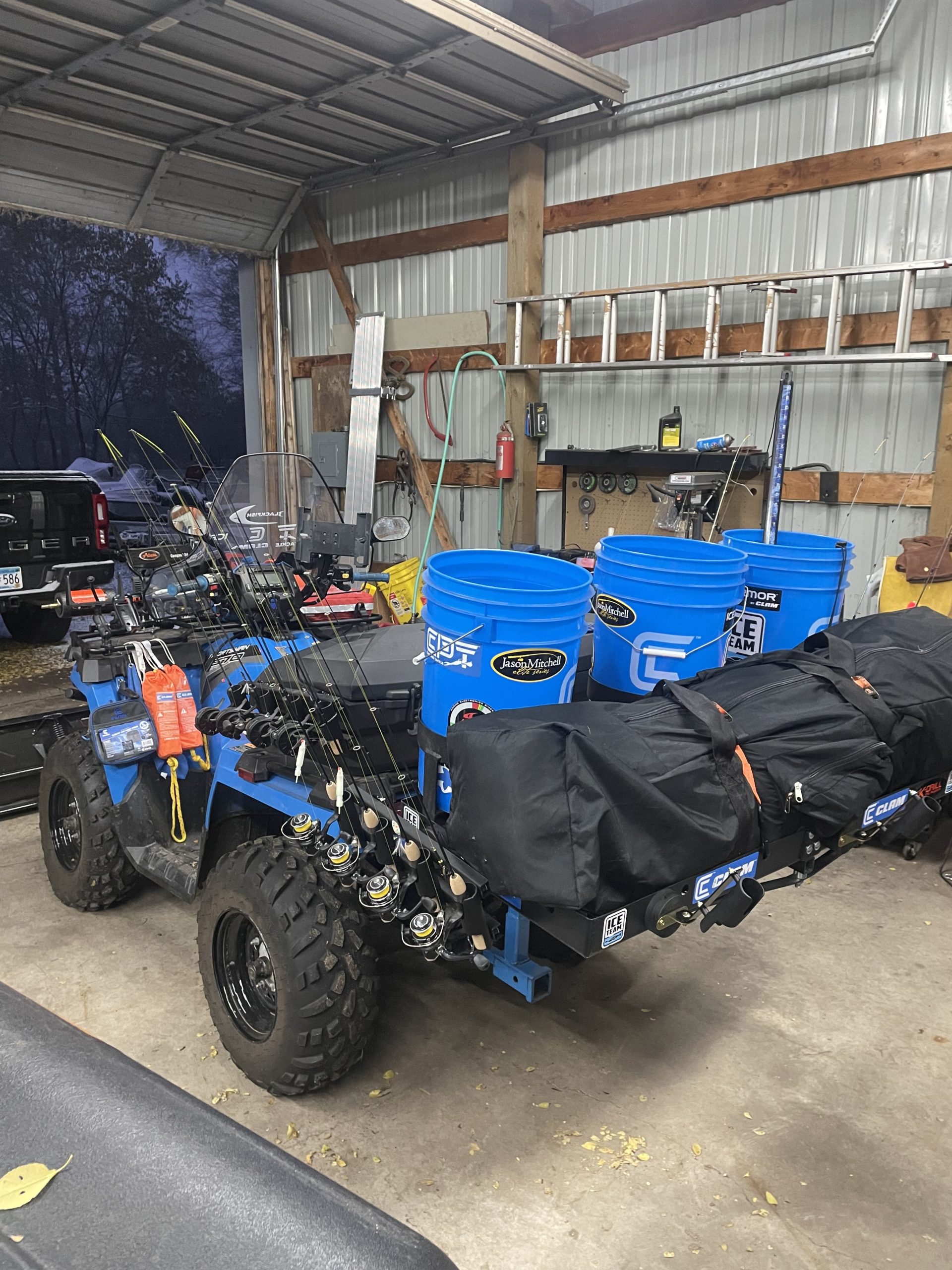 Atv ice online fishing box
