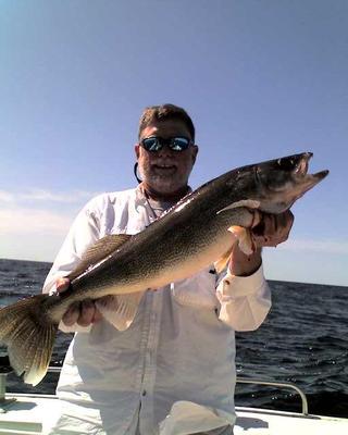 Lake of the woods fishing report deals