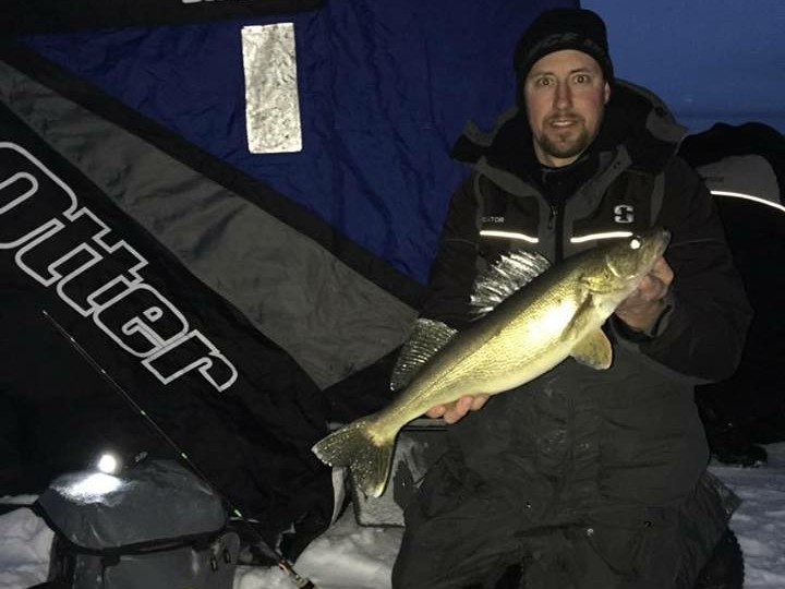 Ice Fishing Deep Freeze Leech Lake Walleyes IDO Get Together Report