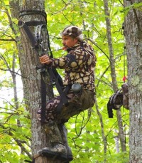 1222767448-bearhunt9-28-08012r